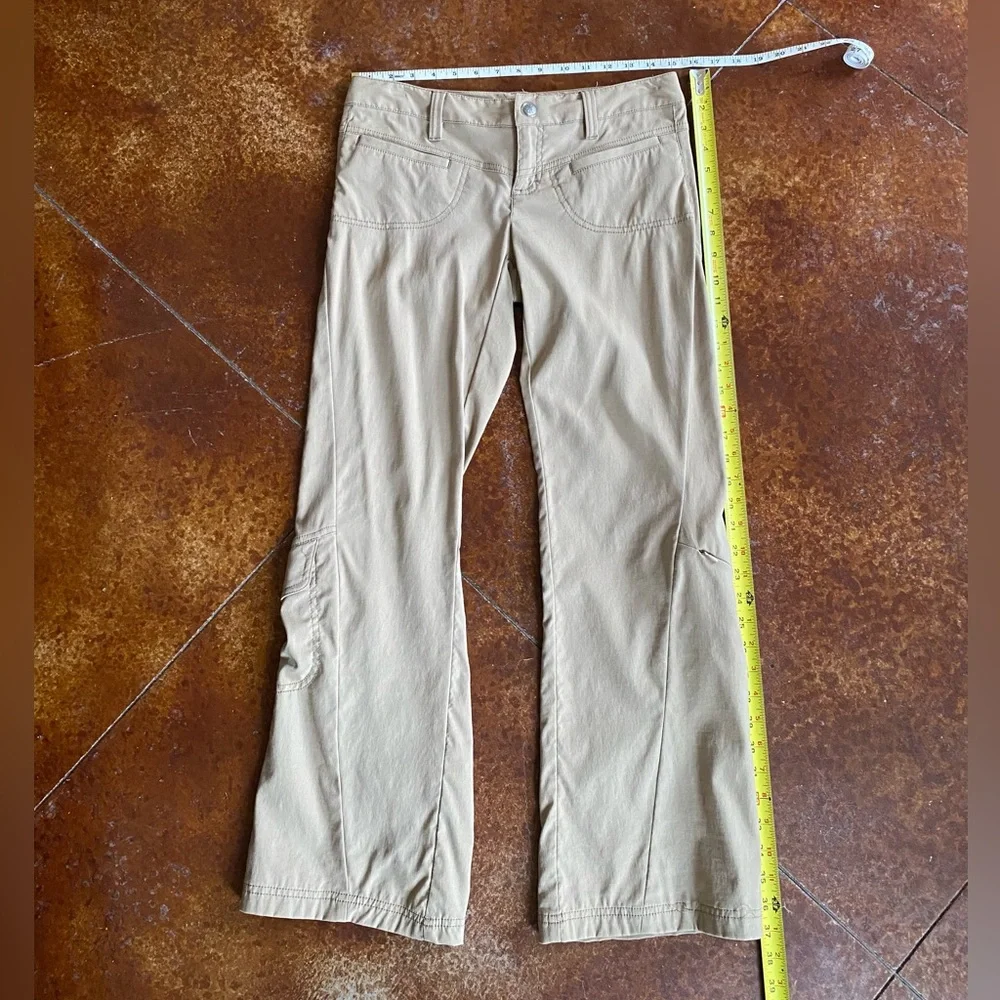 Athleta Dipper Pant 2 Petite Beige - Picture 3 of 16
